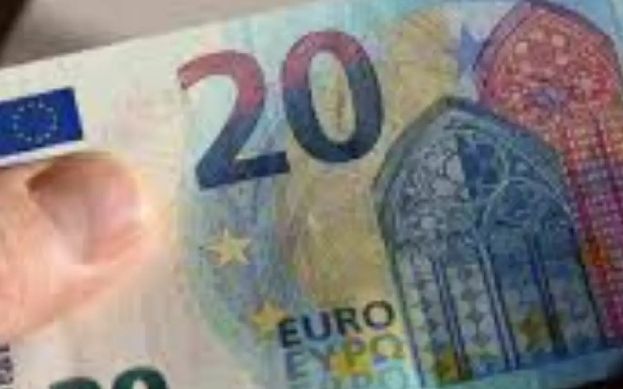Banconote da 20 euro, allerta: se c’è questo simbolo significa che…